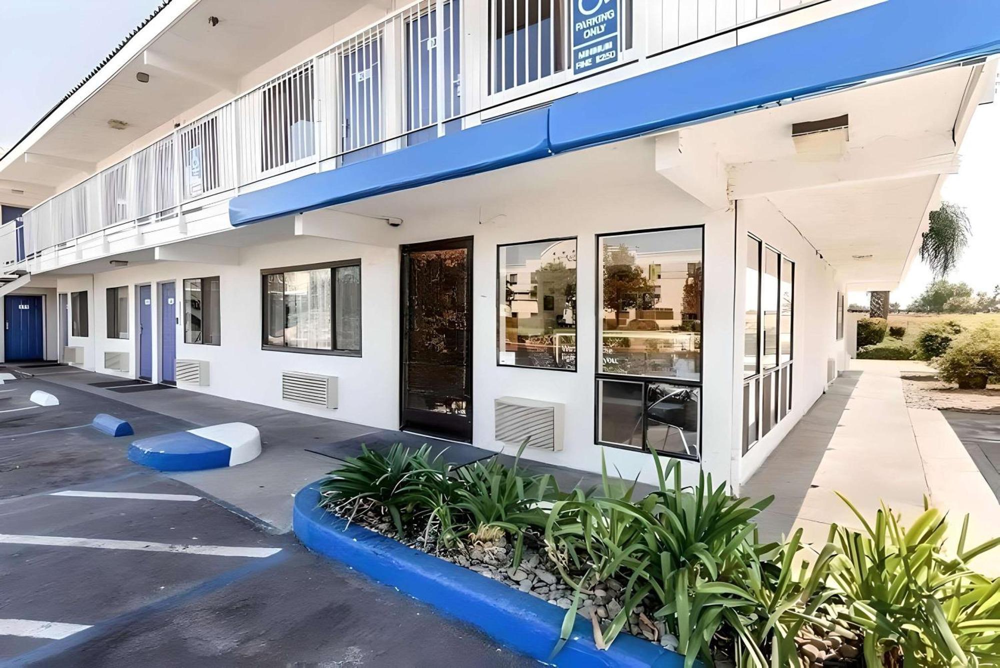 Park Inn By Radisson, Modesto Exterior foto