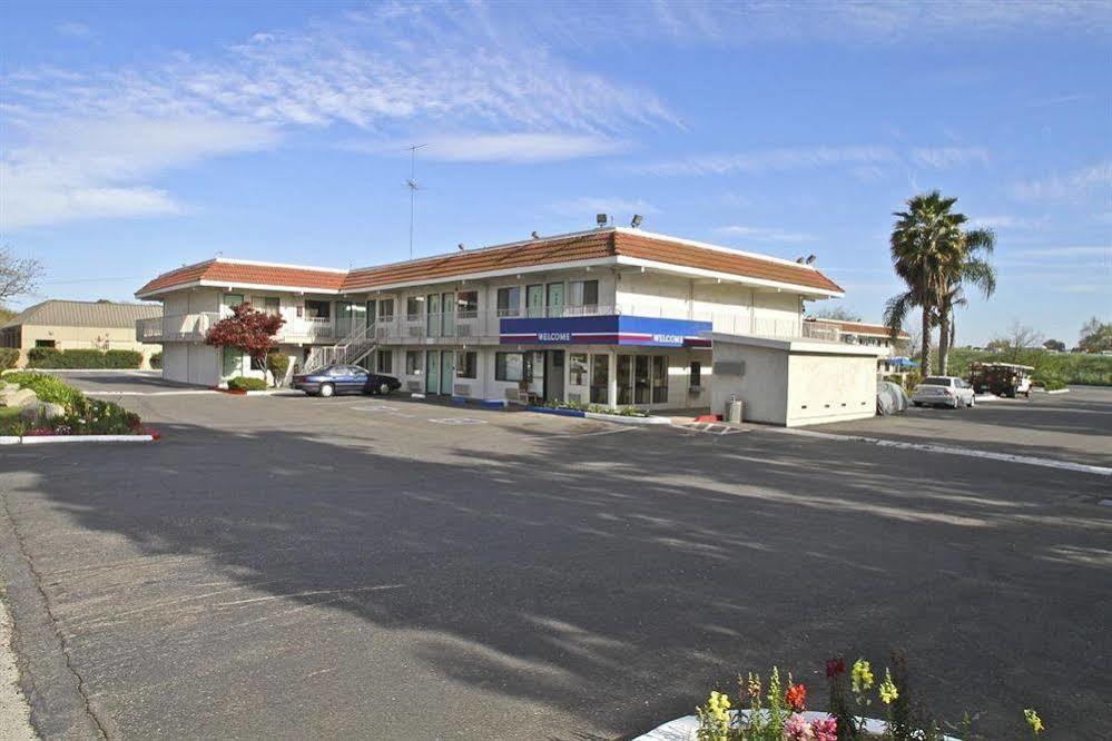 Park Inn By Radisson, Modesto Exterior foto